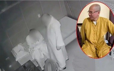 sex aru dress Đang địt chị của người yêu thì bị người yêu phát hiện
